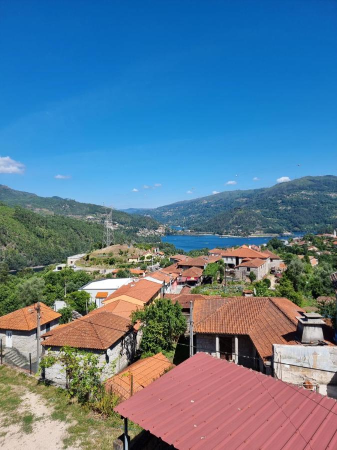 Alojamento Casa Da Eira Geres Eksteriør bilde